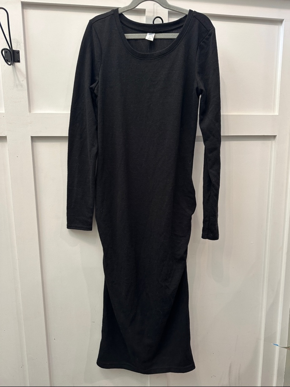 MATERNITY Old Navy Black Long Sleeve Scoop Neck Midi Dress